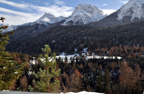 Engadin Scoul Apartment | Allegra and welcome to the Tulai G98 vacation apartment