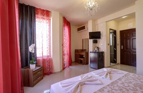Obzor House | Allegra