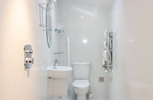 Jedburgh Cottage | Allerton House Stables