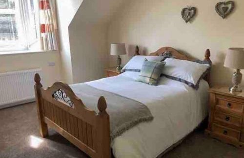 Stirling Apartment | Allerton - Victorian Character Home in Stirling