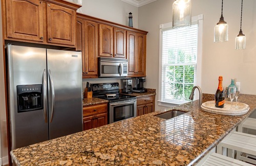Old Town House | Alligator Reef Light Suite