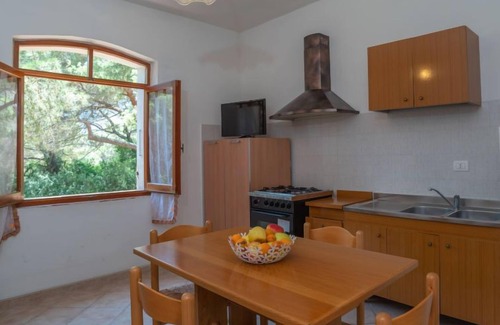 San Pietro a Mare Apartment | Alloggio B by Interhome