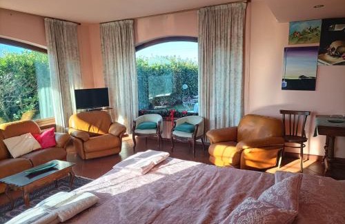 Acqui Terme Apartment | Alloggio nella Villa dell'Edera