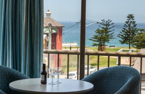 Newcastle East Hotel | Alloggio Newcastle Beach