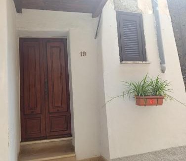 Norma Apartment | Alloggio Turistico La Rupe