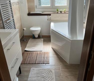 Dahlem Apartment | Alltagsstress adé - Wohnung mit Kamin in der Eifel