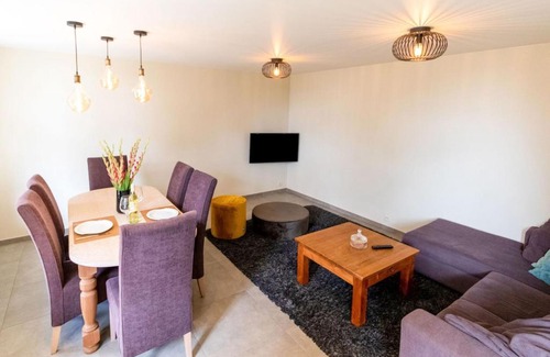 Houthulst House | Alluring Holiday Home in Houthulst with Private Garden