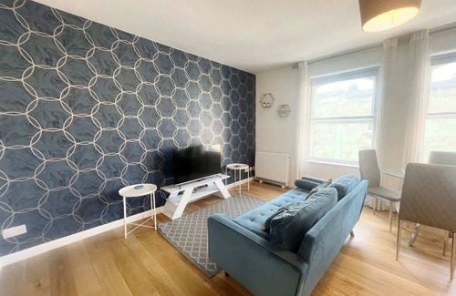Clifton Apartment | Alma Vale Apartments 4 - Hopewell