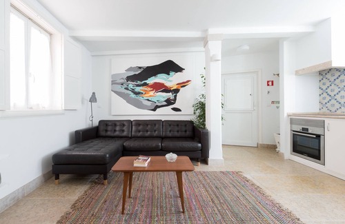 Santo Estevao Apartment | Almamater Lisbon Apartments