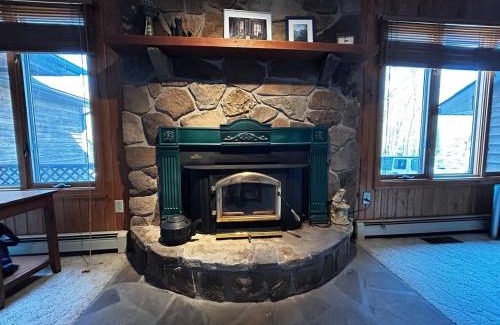 Alpine Lake House | Almost Heaven-relax in nature
