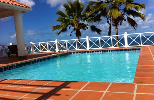 St. John's Villa | Aloe Villa