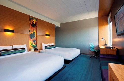 Linthicum Heights Hotel | Aloft BWI Baltimore Washington International Airport