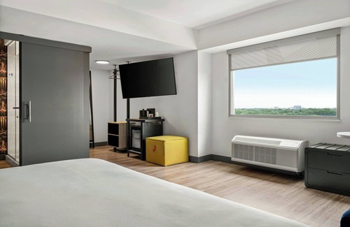 Rolling Meadows Hotel | Aloft Chicago Schaumburg
