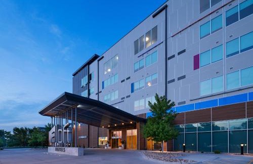 Elkhorn Hotel | Aloft Omaha West