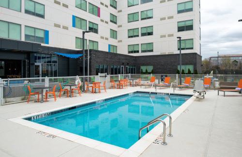 South Tulsa Hotel | Aloft Tulsa