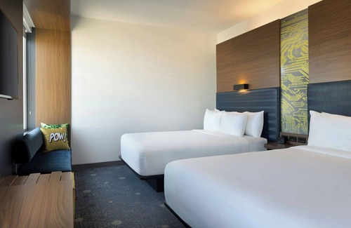 Greenwich Hotel | Aloft Wichita