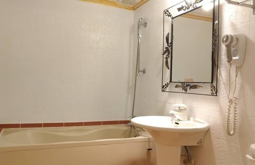 Keelung City Centre Hotel | Aloha Hotel Keelung