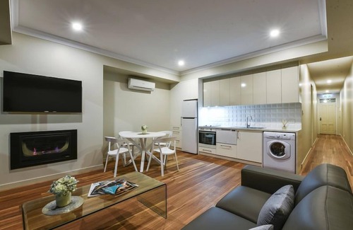 Mount Gambier Apartment | Aloha Luxury Central Apartment 1