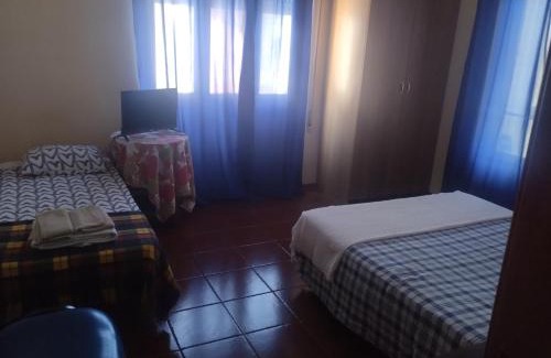 Corroios House | Alojamento Local, Cantinho Verde