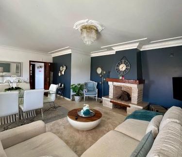 Sao Pedro da Cadeira House | Alojamento Real
