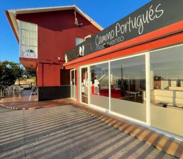 Villadesuso Hostel | Alojamiento Camino Portugues Oia