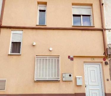 Tortosa House | Alojamiento La Caseta de Nando