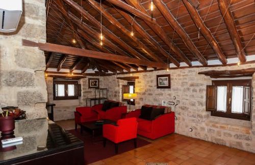 Sabiote House | Alojamiento rural "El Torreón"