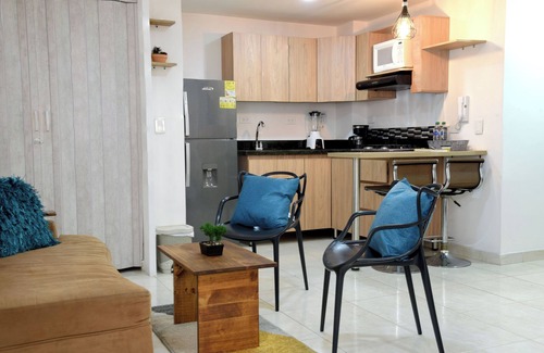 Rionegro Apartment | Alojarte Rionegro - Nice Studio: Central and close to commerce and attractions.