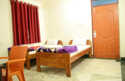 Bodh Gaya Hotel | Alok House