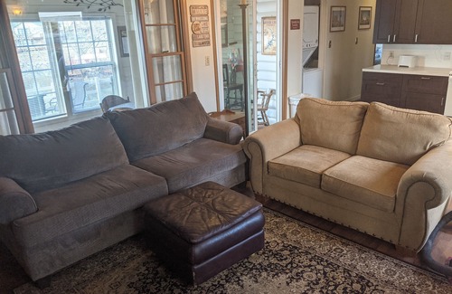 Eucha Cottage | ALOT OF GREAT DATES AVAILABLE LAKEFRONT NEVER A CLEANING FEE