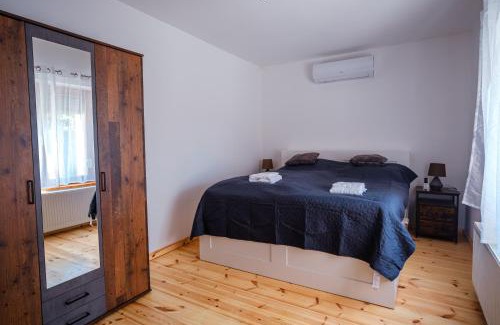 Balatoncsicso Apartment | Alpakavendégház