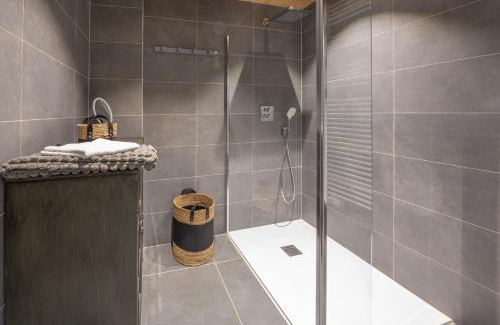 Jeux Apartment | Alpe d'Huez Houses - Chez Ernest - Gentianes - Magnifique 1 chambre cabine
