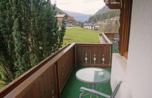 Sankt Leonhard im Pitztal Apartment | Alpengruss by Interhome