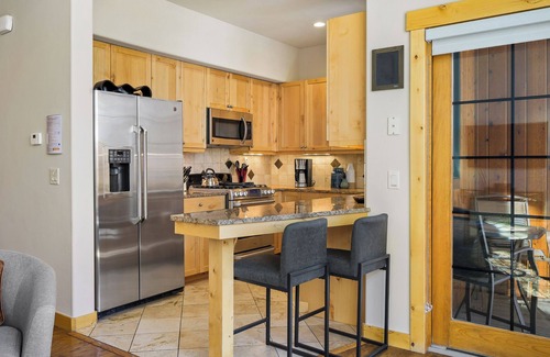 Downtown Steamboat Springs House | Alpen Glow Row House 4 | Air Conditioning | Downtown Steamboat
