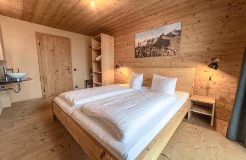 Riezlern Cabin | alpen select lodge Kleinwalsertal