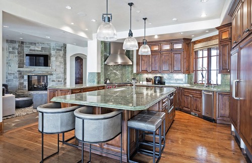 Park City House | Alpenglow at the Colony | Ski in Ski Out Dream | Private Hot Tub