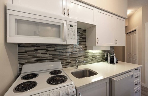 Village North Condo | Alpenglow Lodge Sunny Studio with Sitting Area by MVA