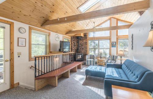 Ouray House | Alpenglow Unit 2 Laughing Magpie