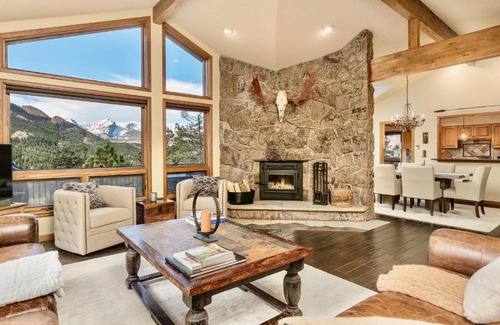 Windcliff Estates House | Alpenglow Vacation Home at Windcliff home