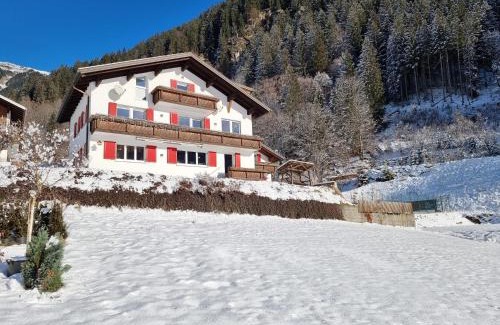 Gaschurn Apartment | Alpenhaus Thurnher