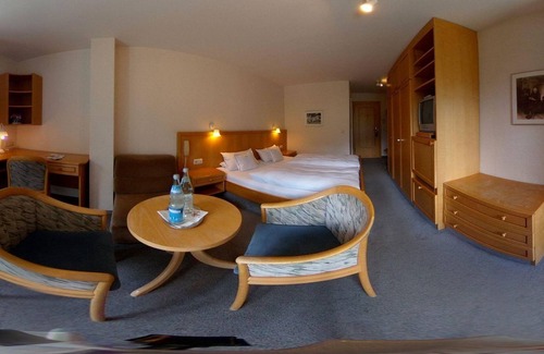 Riezlern Apartment | Alpenrose - Double room - shower / WC - Hotel Bellevue