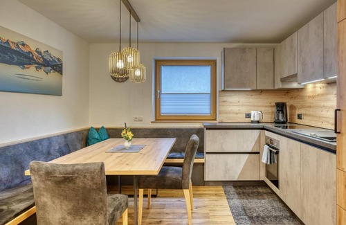 Lanersbach Apartment | Alpenrose Tux