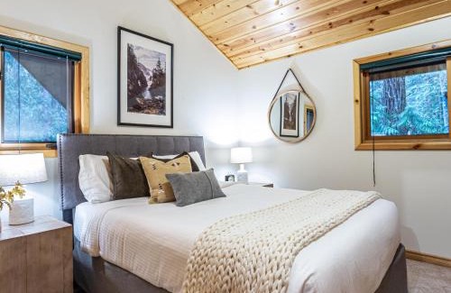 Glacier House | AlpenView