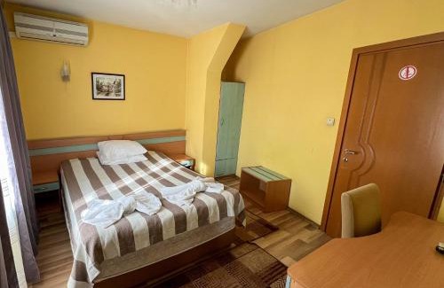 Varosha Hotel | ALPHA family HOTEL