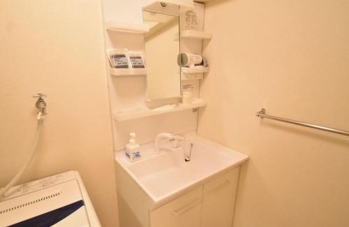 Tsuruichi Cho Apartment | Alphabed Takamatsukouzaiekimae 102/Vacation STAY 20340