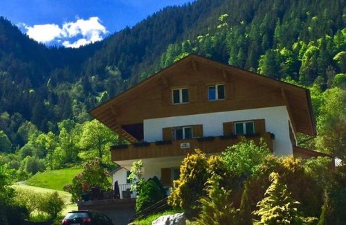 Brand Apartment | Alpila Brand