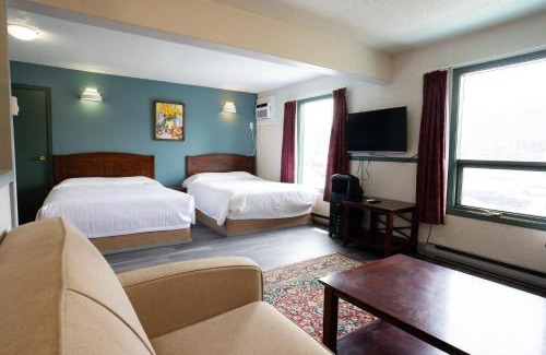 Valemount Hotel | Alpine Inn