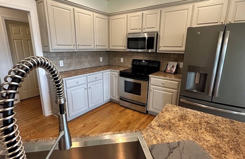 West Omaha House | Alpine Inspired 4 Bedroom Home! 5 Beds