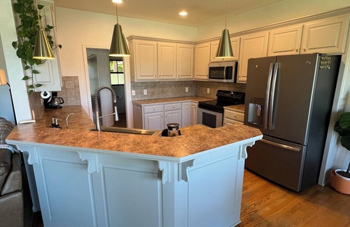 West Omaha House | Alpine Inspired 4 Bedroom Home! 5 Beds