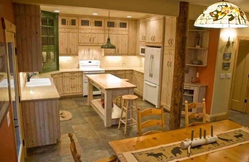 Salt Lake Mountain Resorts Cabin | Alpine Lodge at Brighton Utah, Mountain Luxury- Bring your family!